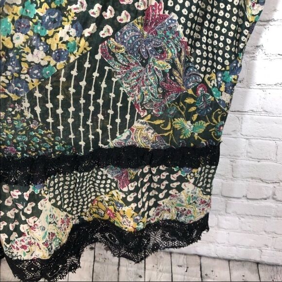 urban Renewal Floral Print Minidress w/ Lace Trim - Picture 13 of 16